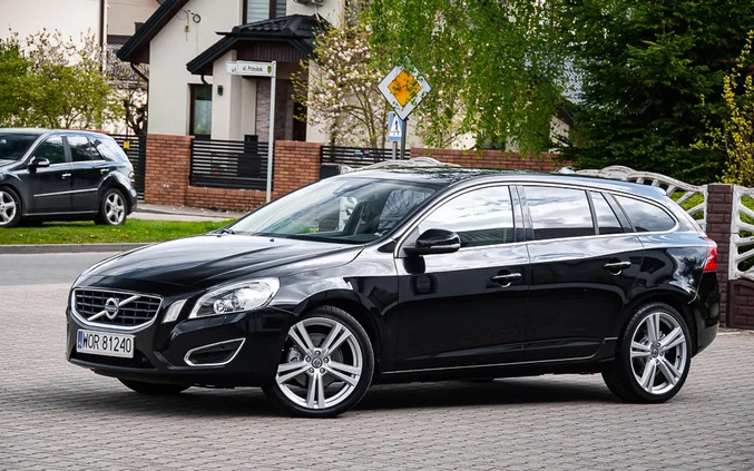 Volvo V60 cena 36900 przebieg: 270000, rok produkcji 2011 z Żychlin małe 742